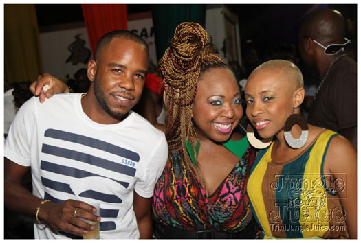 amnesia_nyc_2012-056