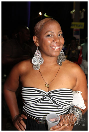 amnesia_nyc_2012-057