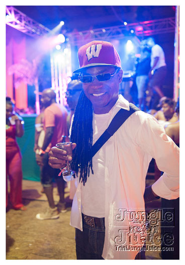 amnesia_nyc_2012-144