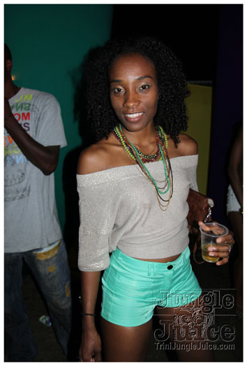 amnesia_nyc_2012-176