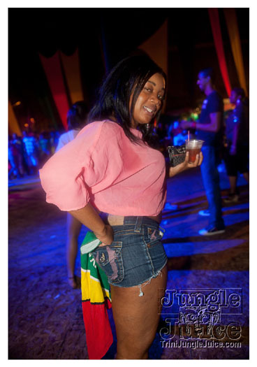 amnesia_nyc_2012-198