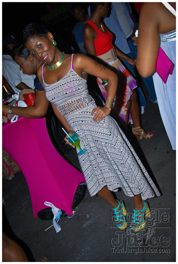 cribs_circus_edition_jun17-096