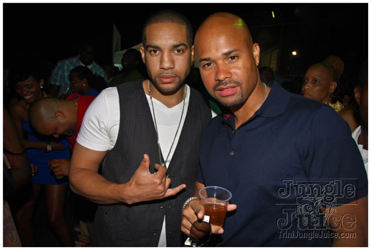 cribs_circus_edition_jun17-122