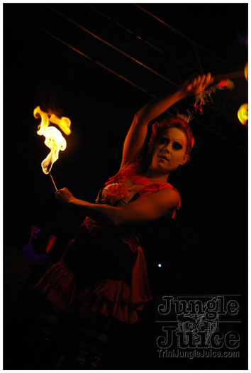 cribs_circus_edition_jun17-130