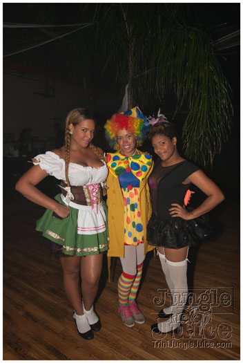 goosebumps_oct27-068