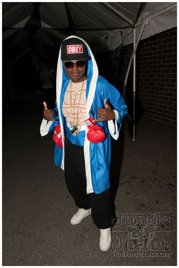 goosebumps_oct27-072