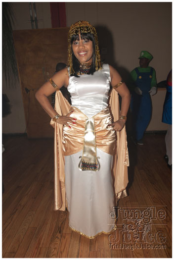 goosebumps_oct27-103