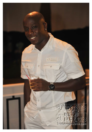 in_sanity_nyc_sept1-003