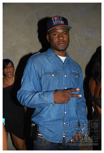 luminosity_aug18-060