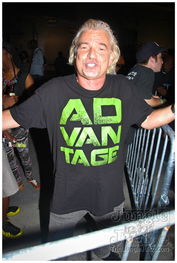 machel_intrepid_live_jun23-032