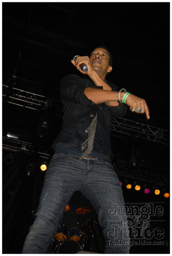 machel_intrepid_live_jun23-037