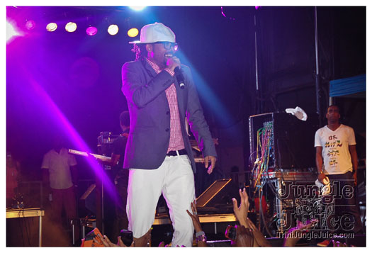 machel_intrepid_live_jun23-089