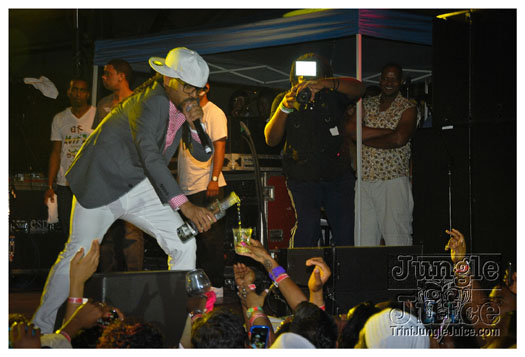 machel_intrepid_live_jun23-090