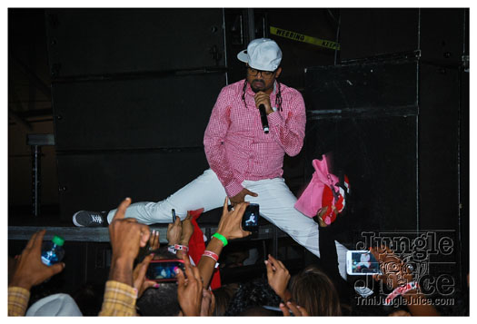 machel_intrepid_live_jun23-093