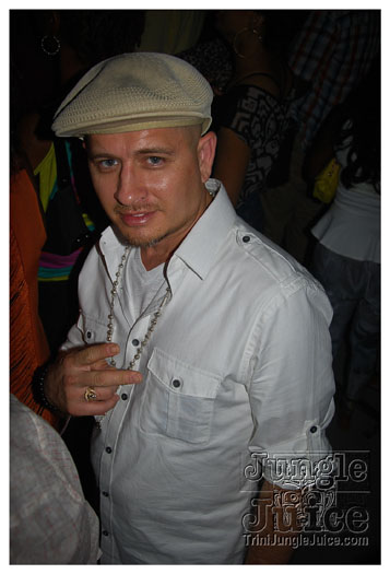 machel_intrepid_live_jun23-102