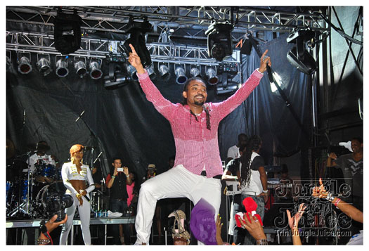 machel_intrepid_live_jun23-106