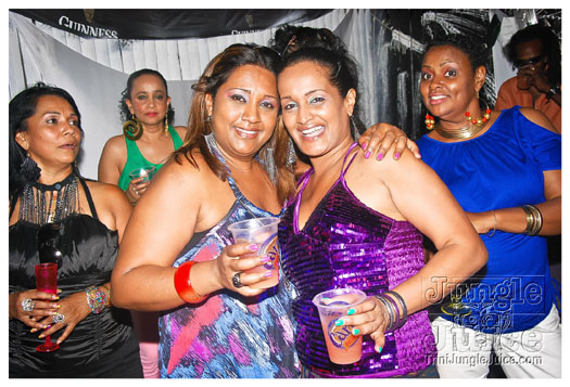 sos_bucket_edition_jul1-050