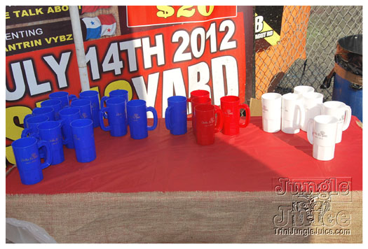 under_the_trees_jul4-008