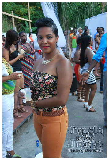 under_the_trees_jul4-058