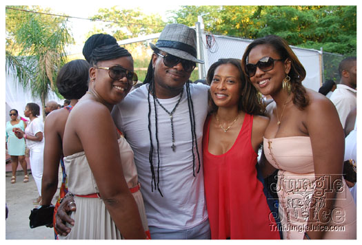 under_the_trees_jul4-064