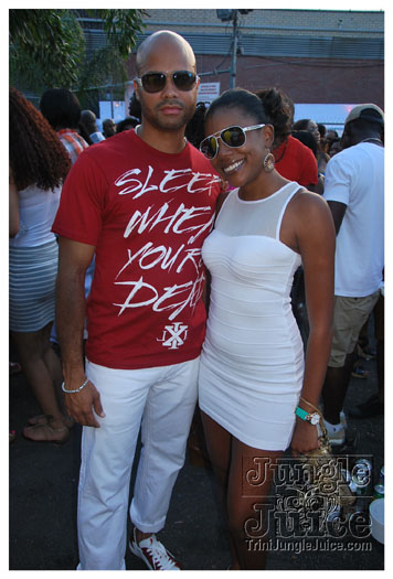 under_the_trees_jul4-089