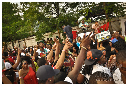 vaughns_red_eye_may27-120