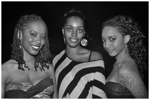 sexy_in_black_jul13-031