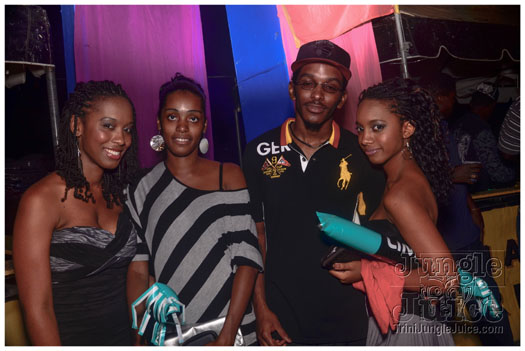 sexy_in_black_jul13-047