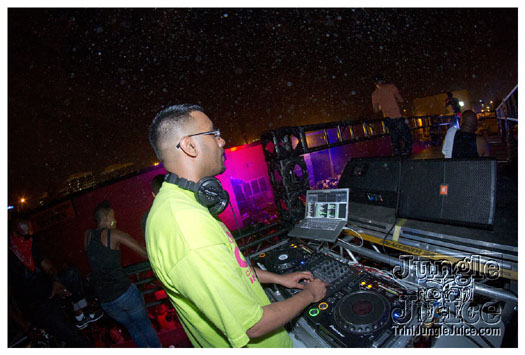 kos_jouvert_2012_aug3-018