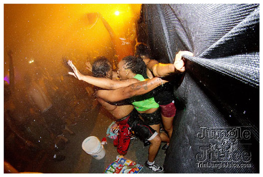 kos_jouvert_2012_aug3-041