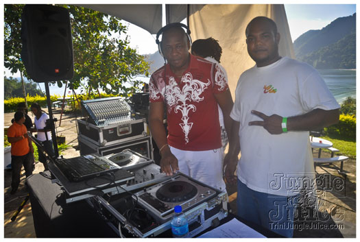 am_ultra_breakfast_party_may30-018