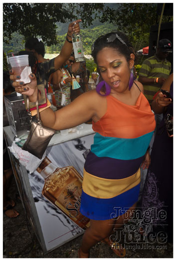 am_ultra_breakfast_party_may30-073