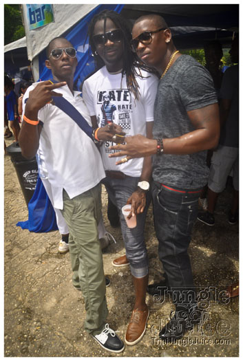 am_ultra_breakfast_party_may30-088