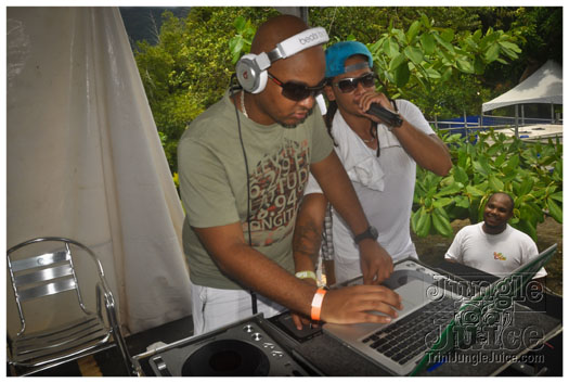 am_ultra_breakfast_party_may30-097