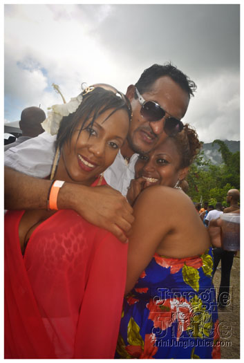 am_ultra_breakfast_party_may30-107