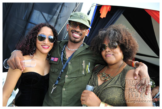 beach_house_2012_part1-025