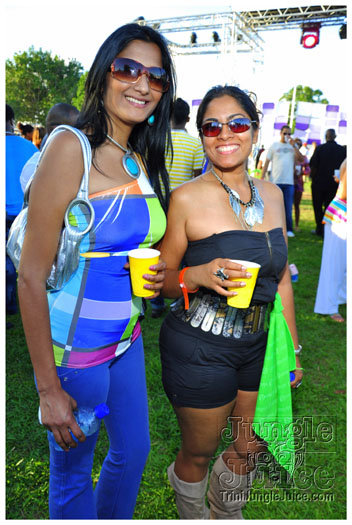 beach_house_2012_part2-096