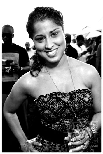 beach_house_2012_part2-123