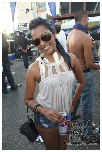 black_to_blue_2012_jan14-074