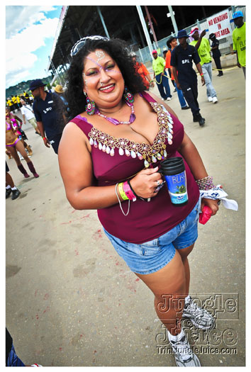 bliss_carnival_monday_2012-003