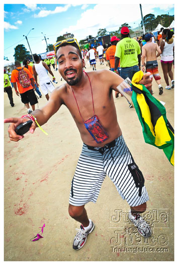 bliss_carnival_monday_2012-006