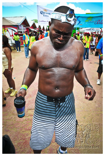 bliss_carnival_monday_2012-007