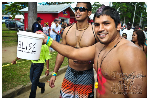 bliss_carnival_monday_2012-032