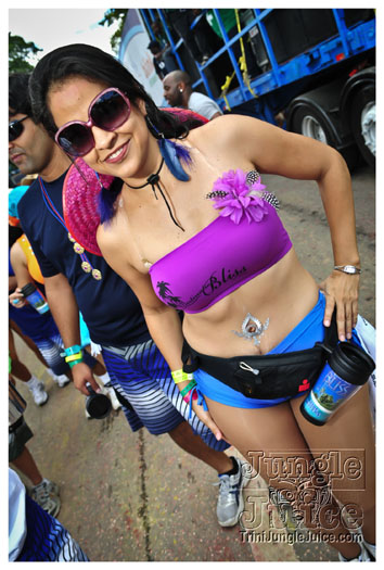 bliss_carnival_monday_2012-039