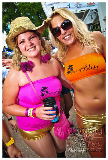 bliss_carnival_monday_2012-044