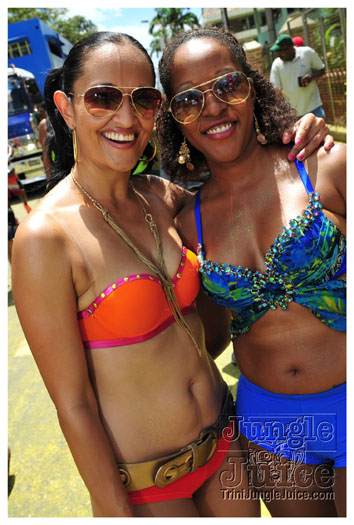 bliss_carnival_monday_2012-076