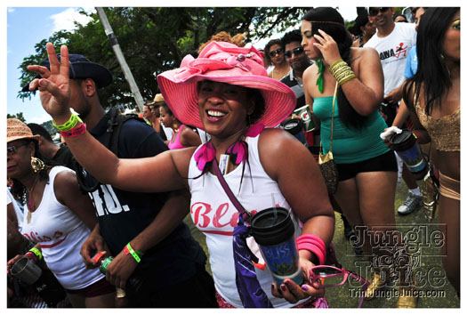 bliss_carnival_monday_2012-087