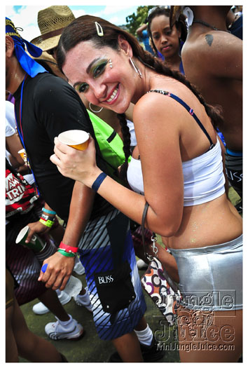 bliss_carnival_monday_2012-093
