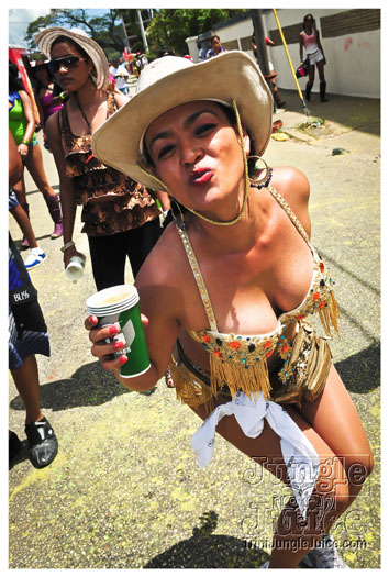 bliss_carnival_monday_2012-119