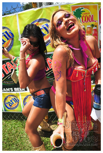 bliss_carnival_monday_2012-125